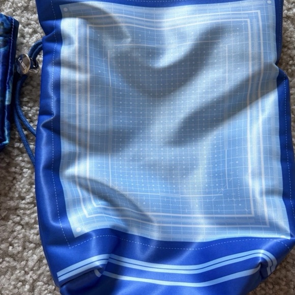 LA MIEL Blue Drawstring Pouch - Picture 4 of 5